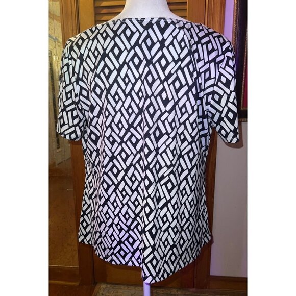 PerSeption Concept Black & White Geometric — Medium - Picture 2 of 10